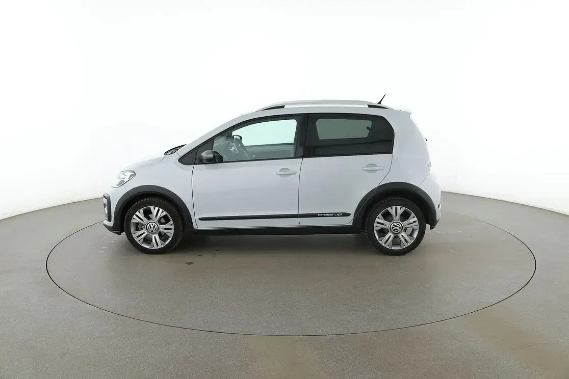 Brugt VW cross up! 75 HK (55 kW) 2017 Hvid Hatchback