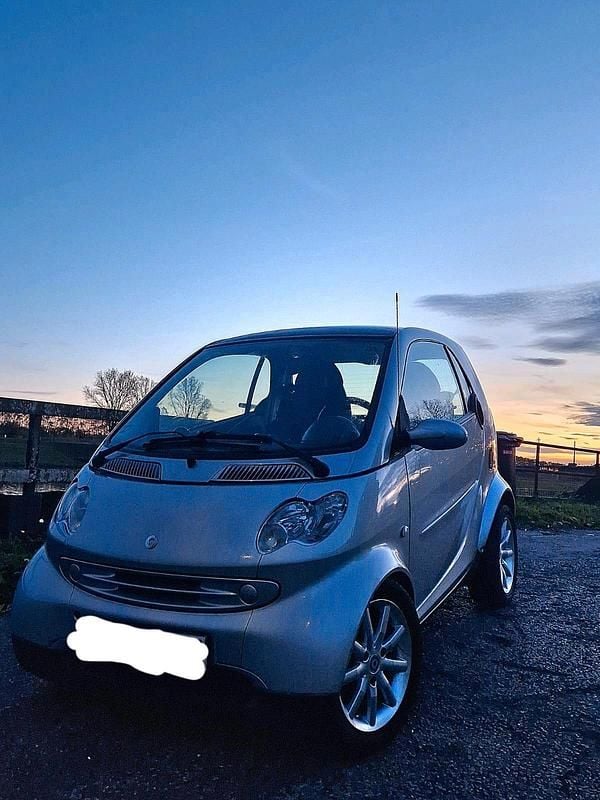 Silber Gebraucht 2005 Smart ForTwo Coupé Kleinwagen | 2.000 € (Guter Preis) - Bild 1/4