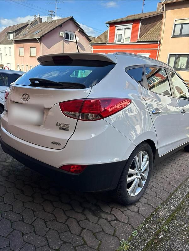 Gebraucht Hyundai ix35 184 PS (135 kW) 2011 Weiß SUV