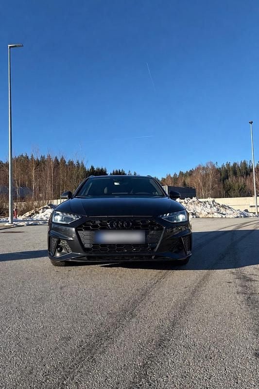 Gebraucht Audi A4 S-Line 150 PS (110 kW) 2021 Schwarz Kombi