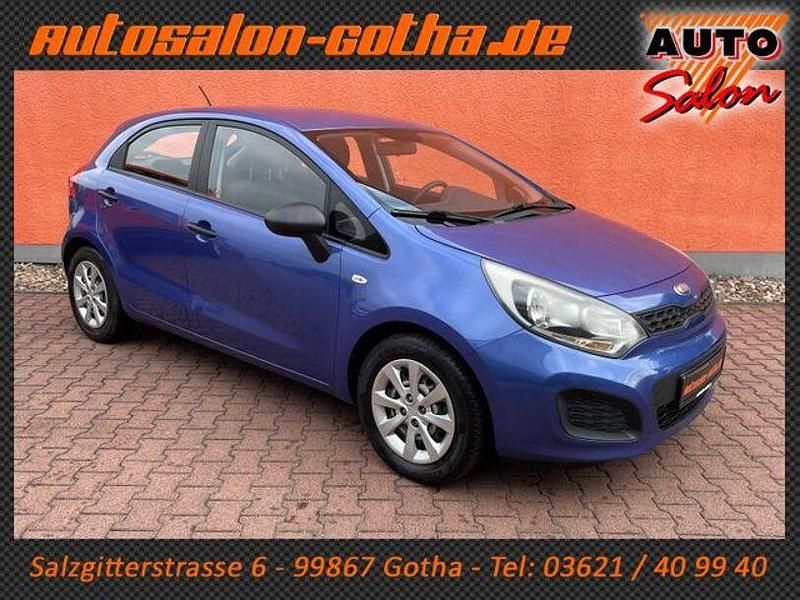 Gebraucht Kia Rio Attract 86 PS (63 kW) 2013 Blau Limousine