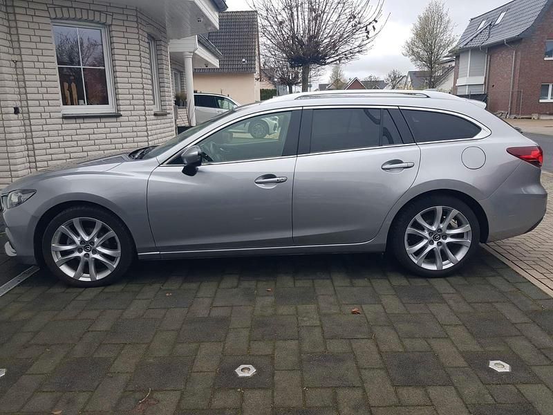 Gebraucht Mazda 6 Inclusive 175 PS (128 kW) 2014 Silber Kombi