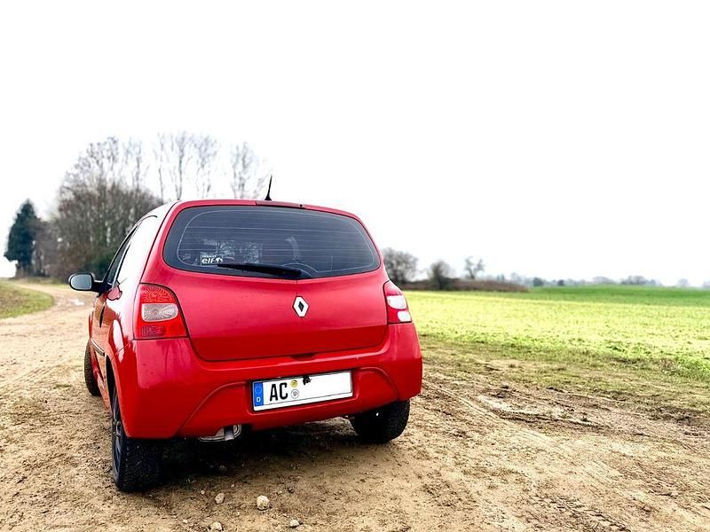 Gebraucht Renault Twingo Liberty 75 PS (55 kW) 2011 Rot Kleinwagen