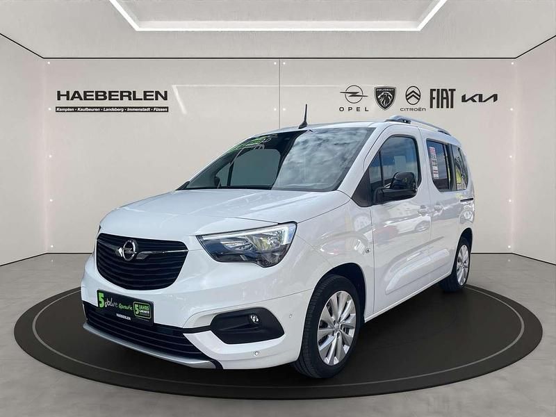 Gebraucht Opel Combo Life Ultimate 131 PS (96 kW) 2022 Weiß Van / Kleinbus
