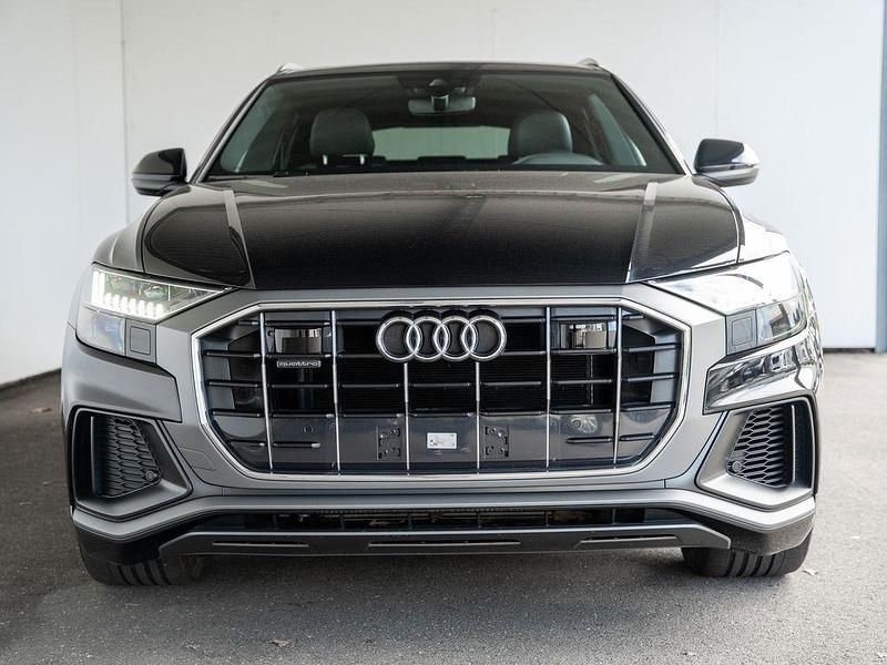 Gebraucht Audi Q8 S-Line 286 PS (210 kW) 2020 Schwarz SUV