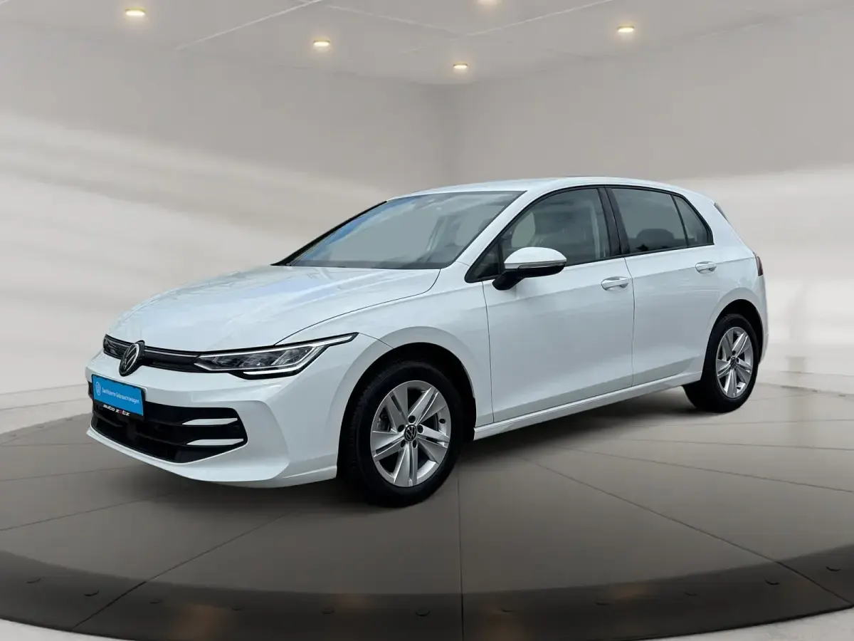 Usata VW Golf VIII Life 116 CV (85 kW) 2025 Berlina