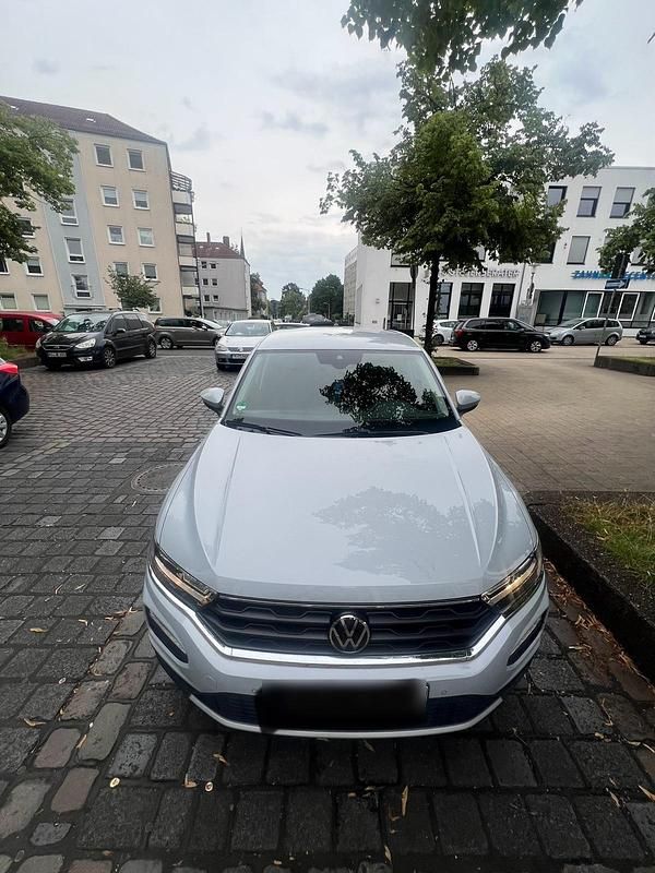 Gebraucht VW T-Roc Active 150 PS (110 kW) 2021 Weiß SUV