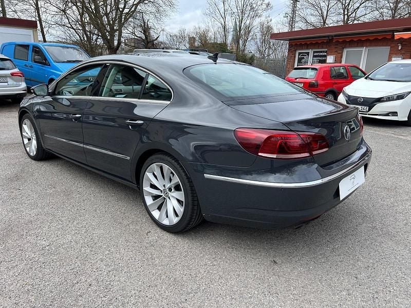 Gebraucht VW Passat 170 PS (125 kW) 2012 Grau Coupé