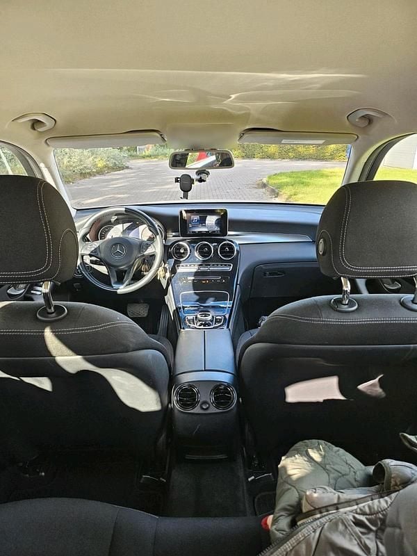 Gebraucht Mercedes GLC220 170 PS (125 kW) 2016 Weiß SUV