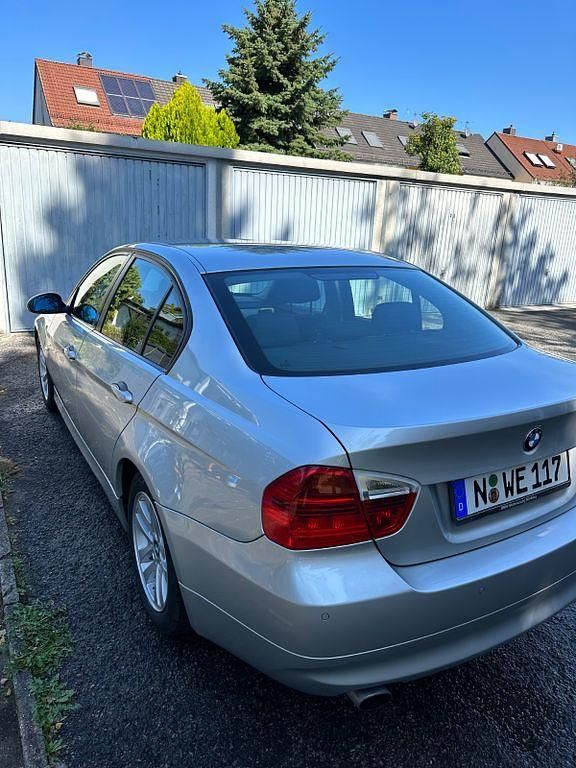 Gebraucht BMW 318 Performance 129 PS (94 kW) 2005 Silber Limousine