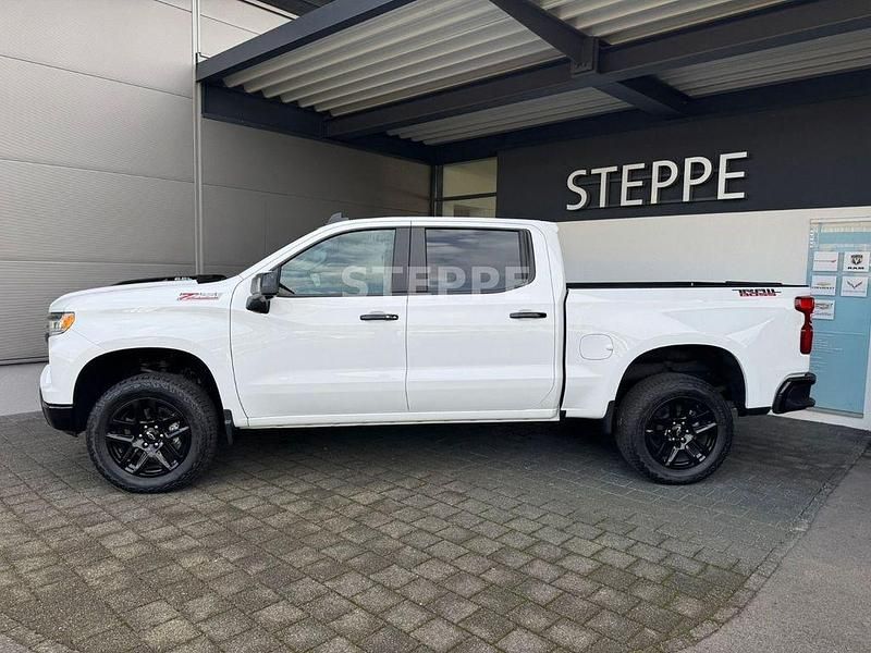 Neu Chevrolet Silverado LT 426 PS (313 kW) 2025 Weiß Cabrio