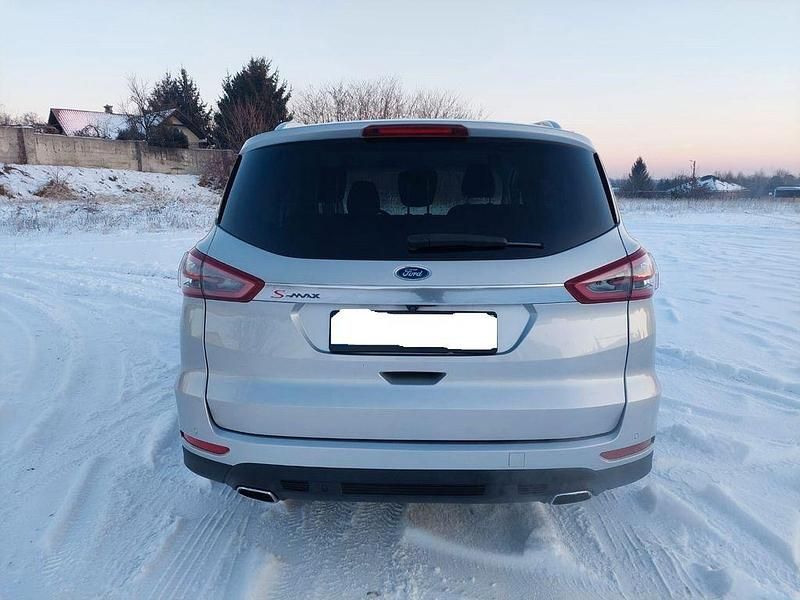 Gebraucht Ford S-MAX Titanium 190 PS (139 kW) 2019 Silber Van / Kleinbus