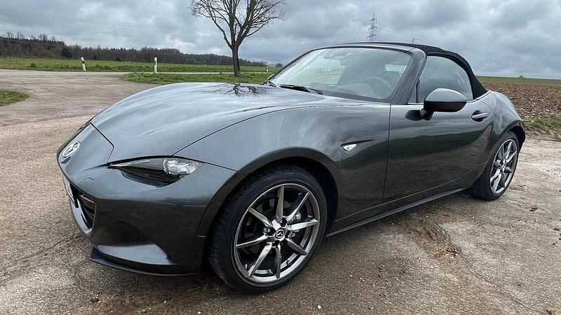 Gebraucht Mazda MX5 Exclusive-Line 184 PS (135 kW) 2020 Grau Cabrio