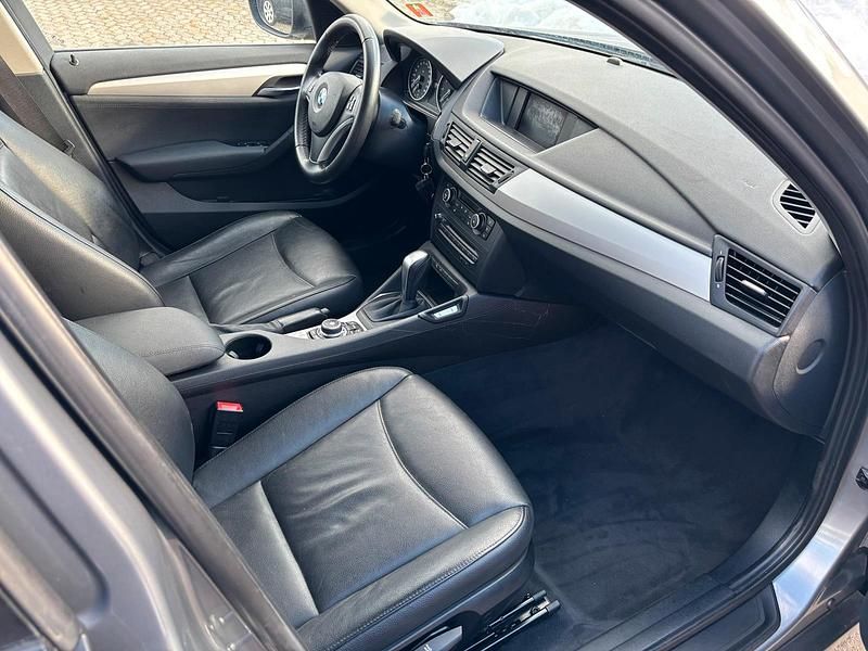 Gebraucht BMW X1 150 PS (110 kW) 2010 Grau SUV