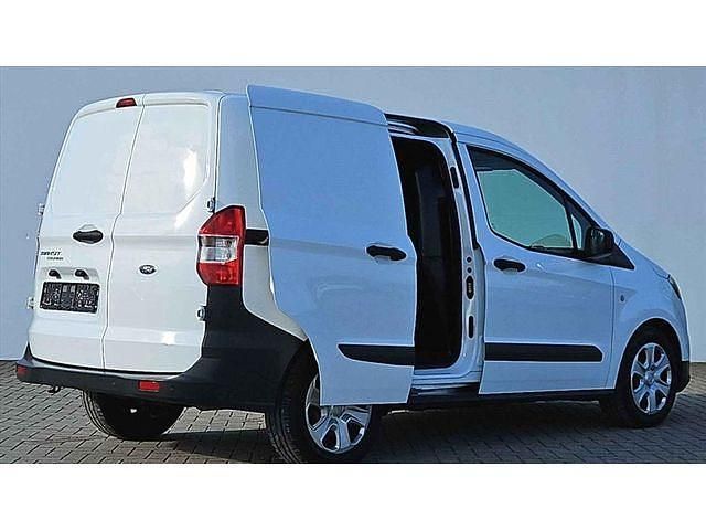 Gebraucht Ford Transit Trend 101 PS (74 kW) 2021 Weiss / frostweiss Van