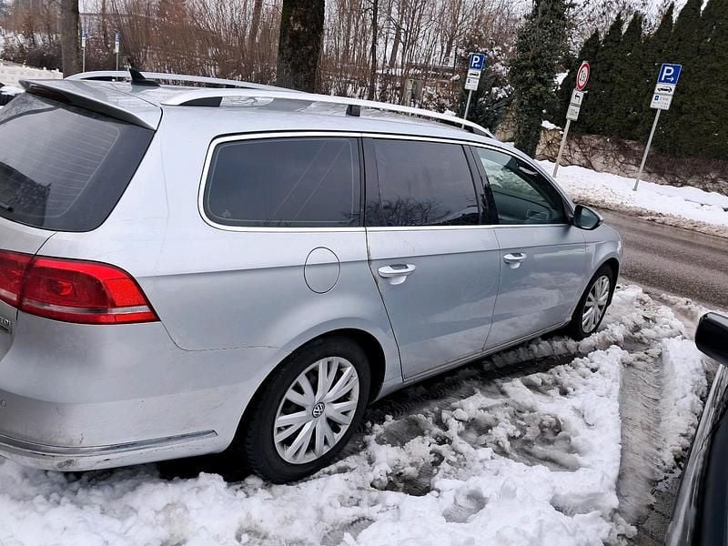Gebraucht VW Passat 140 PS (102 kW) 2014 Silber Kombi