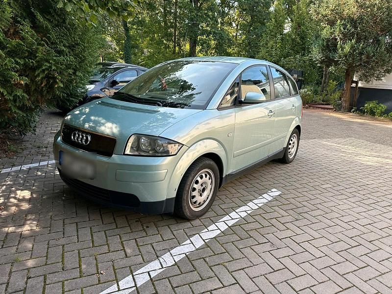 Silber Gebraucht 2003 Audi A2 Comfort Kleinwagen | 2.389 € (Guter Preis) - Bild 1/4