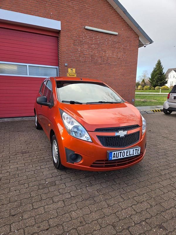 Gebraucht Chevrolet Spark 67 PS (49 kW) 2010 Orange Kleinwagen