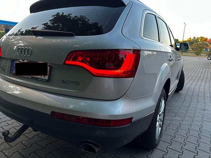 Gebraucht Audi Q7 245 PS (180 kW) 2014 Silber SUV