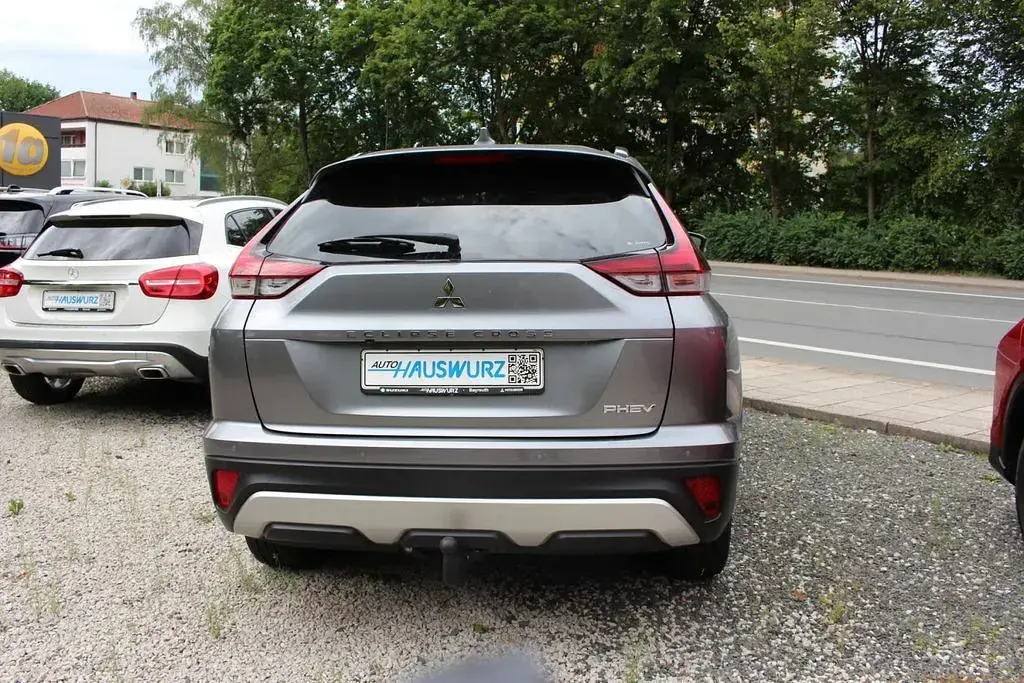 Gebraucht Mitsubishi Eclipse Cross Plus 188 PS (138 kW) 2022 Grau SUV