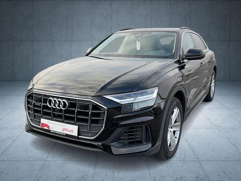 Gebraucht Audi Q8 Ambiente 340 PS (250 kW) 2022 Mythosschwarz metallic SUV
