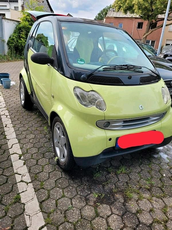 Gelb Gebraucht 2003 Smart ForTwo Coupé Coupé | 1.000 € (Superpreis) - Bild 1/4