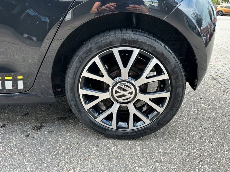 Gebraucht VW up! 75 PS (55 kW) 2015 Schwarz Kleinwagen