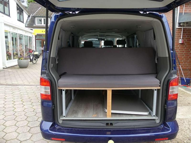 Gebraucht VW T5 131 PS (96 kW) 2007 Blau Van