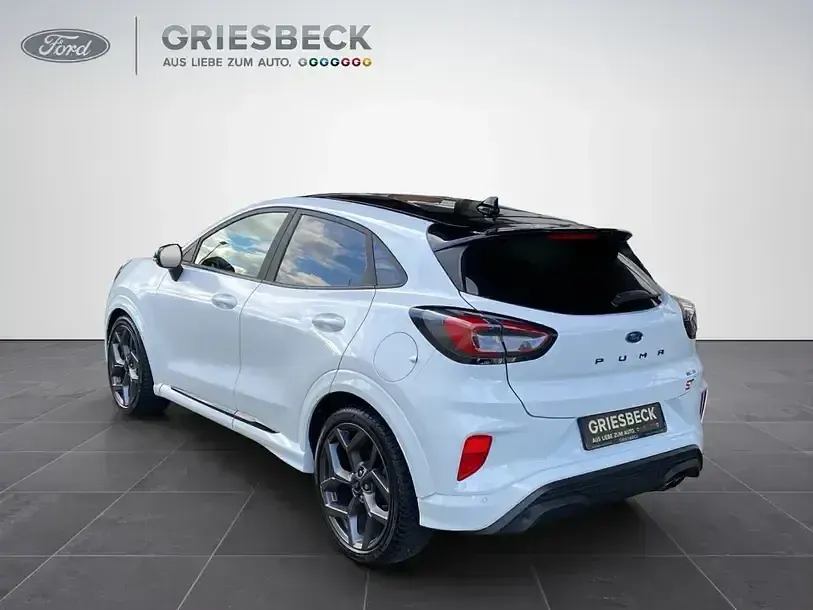 Używany Ford Puma ST 200 KM (147 kW) 2022 Biały SUV