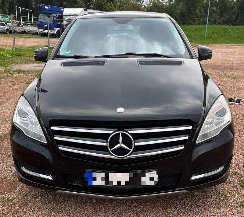 Gebraucht Mercedes R300 190 PS (139 kW) 2011 Schwarz Van / Kleinbus