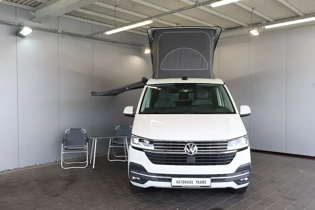 Gebraucht VW California California 150 PS (110 kW) 2023 Weiß Van