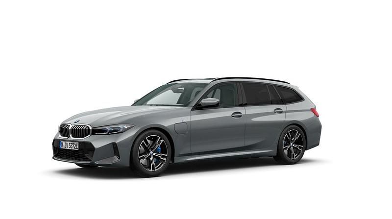 Gebraucht 2024 BMW 330 Comfort Edition Kombi | 48.711 € - Bild 1/1