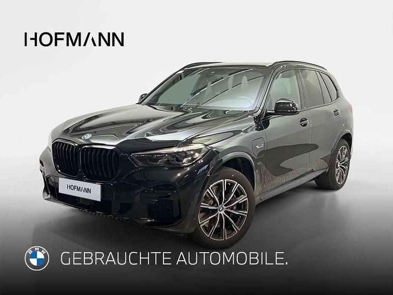 Saphirschwarz metallic Gebraucht 2022 BMW X5 M Sport SUV | 55.948 € (Superpreis) - Bild 1/3