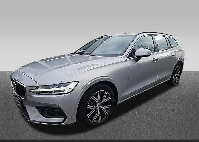 Gebraucht Volvo V60 120 PS (88 kW) 2025 Kombi