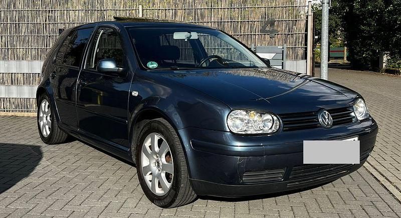Blau Gebraucht 2003 VW Golf IV Pacific Limousine | 3.999 € (Teuer) - Bild 1/4