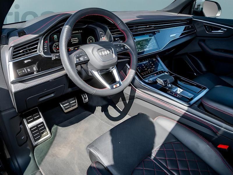 Usata Audi Q8 286 CV (210 kW) 2025 Grigio SUV