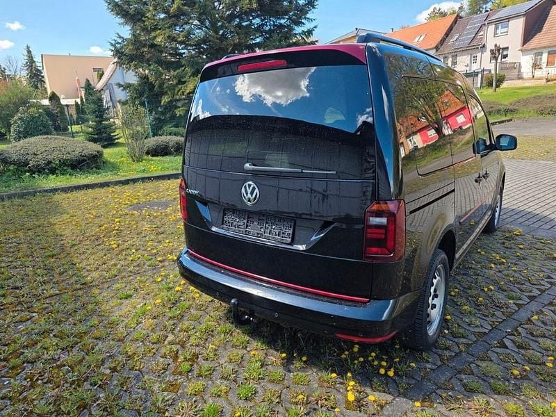 Gebraucht VW Caddy Highline 150 PS (110 kW) 2018 Schwarz Van / Kleinbus