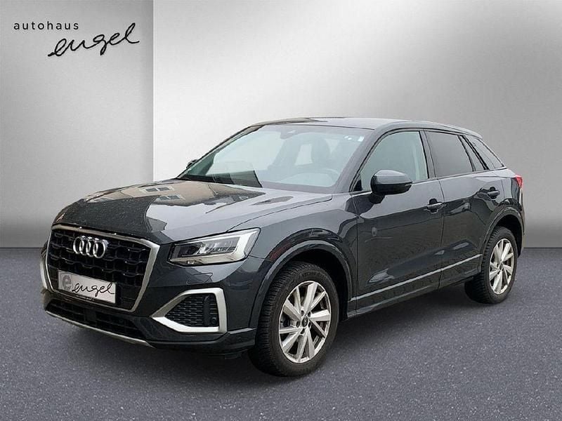 Second-hand Audi Q2 Advanced 150 CP (110 kW) 2025 Gri SUV