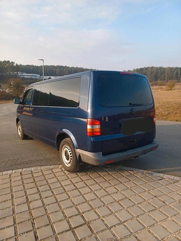 Gebraucht VW T5 131 PS (96 kW) 2007 Blau Van