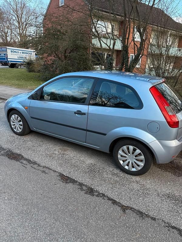 Gebraucht Ford Fiesta 60 PS (44 kW) 2005 Blau Kleinwagen