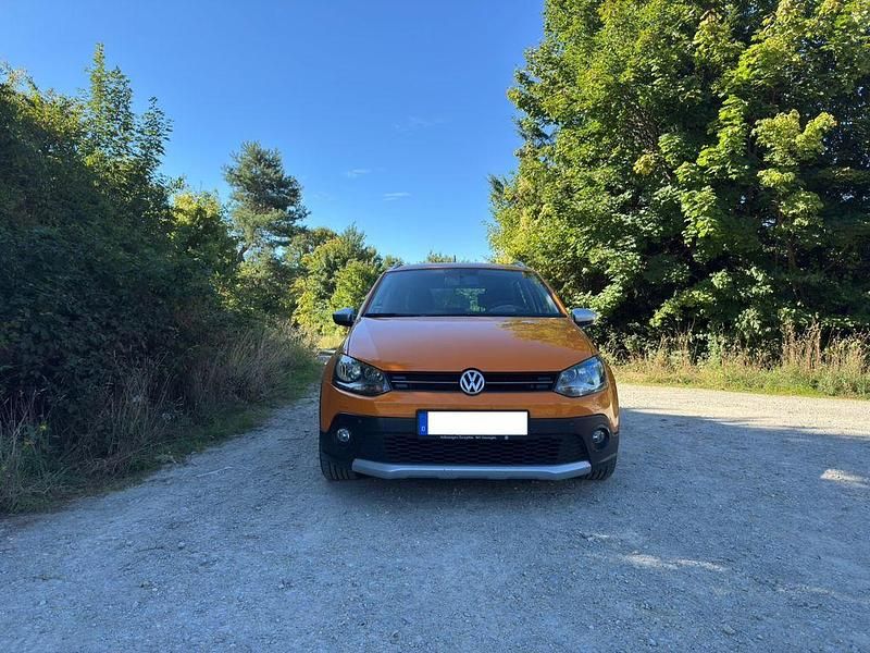 Gebraucht VW Polo Cross 75 PS (55 kW) 2012 Orange Kleinwagen