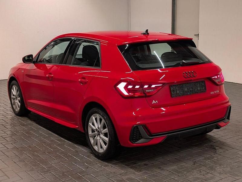 Gebraucht Audi A1 Sportback S-Line 95 PS (69 kW) 2022 Misanorotmet. Kleinwagen