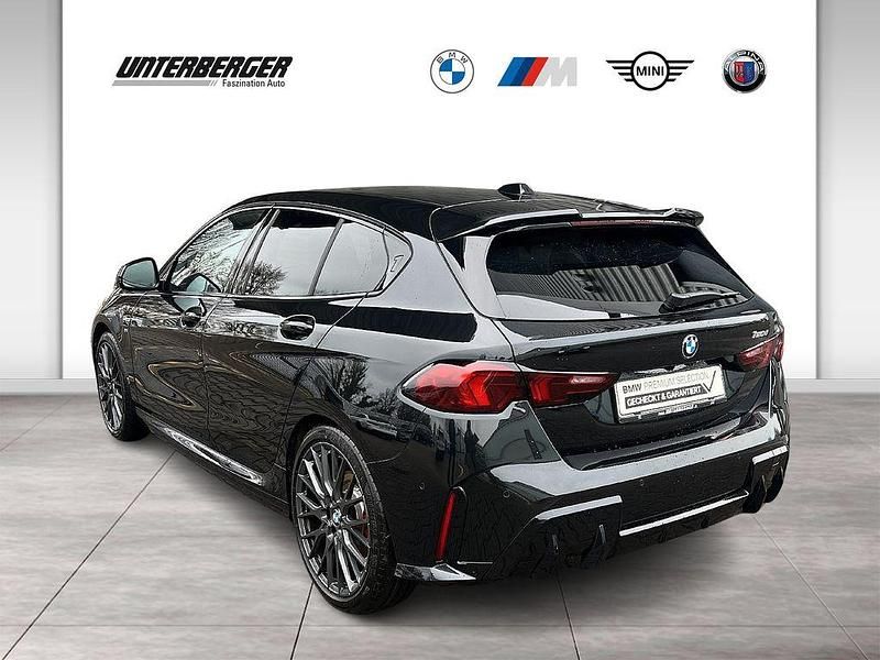 Gebraucht BMW 120 Efficient Dynamics 150 PS (110 kW) 2025 Schwarz Kleinwagen