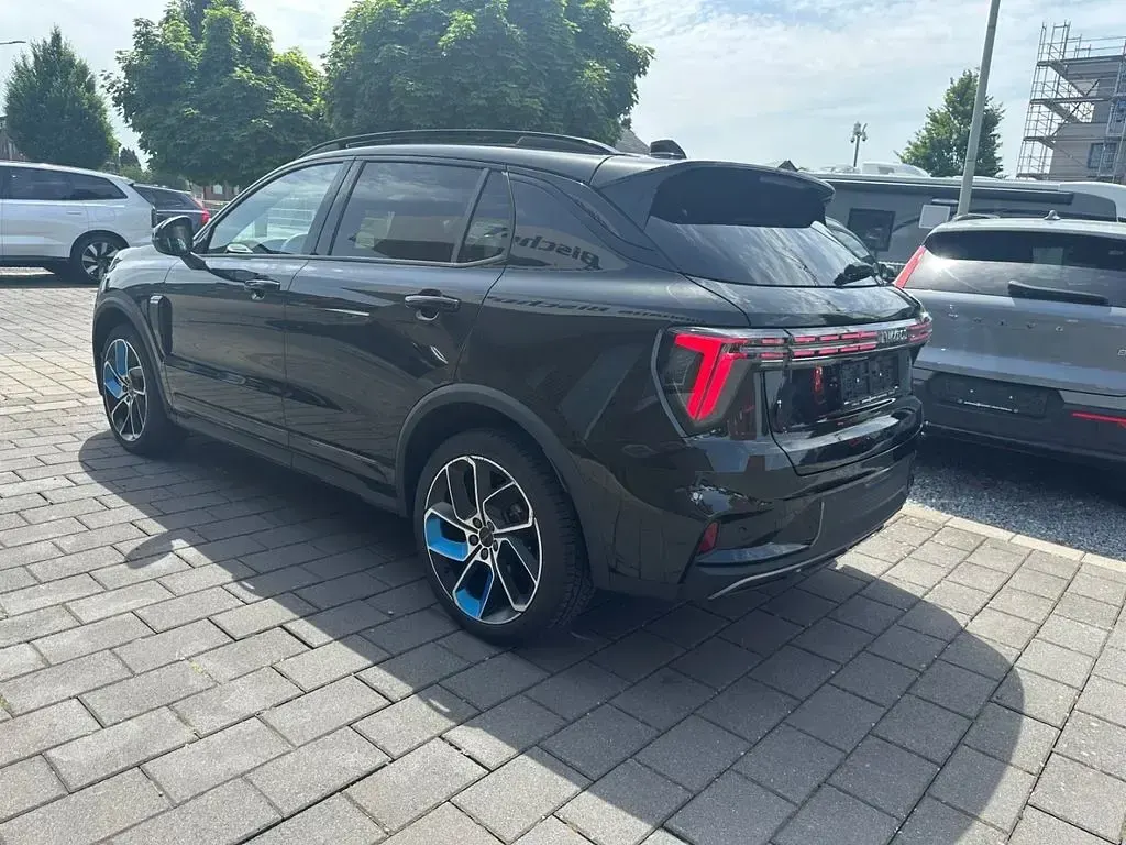 Gebraucht Lynk & Co 01 280 PS (205 kW) 2025 Schwarz SUV
