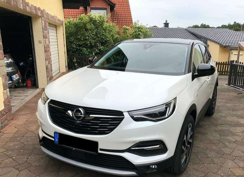 Weiß Gebraucht 2019 Opel Grandland X Ultimate SUV | 16.690 € (Etwas zu teuer) - Bild 1/4