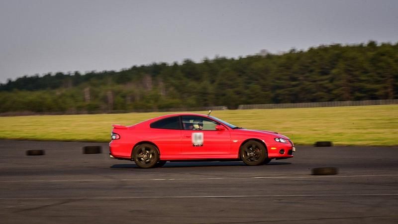Gebraucht Pontiac GTO 400 PS (294 kW) 2006 Rot Coupé