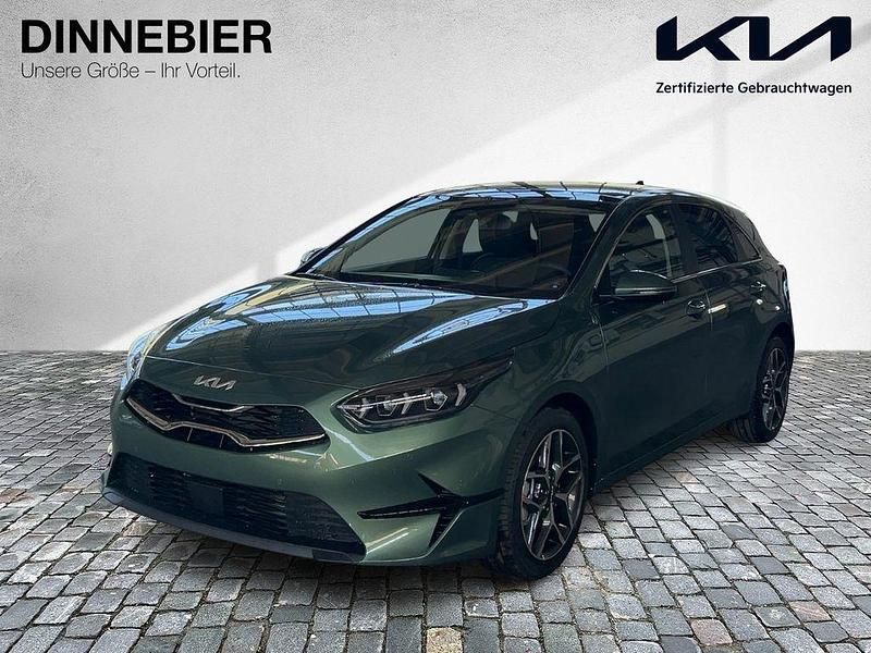 Neu Kia Ceed Platinum 140 PS (102 kW) 2025 Grün Kleinwagen