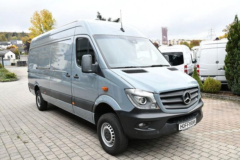 Gebraucht Mercedes Sprinter 190 PS (139 kW) 2018 Weiß Van
