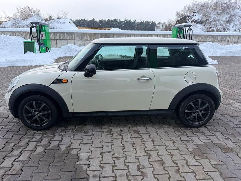 Gebraucht Mini ONE 95 PS (69 kW) 2008 Weiß Kleinwagen