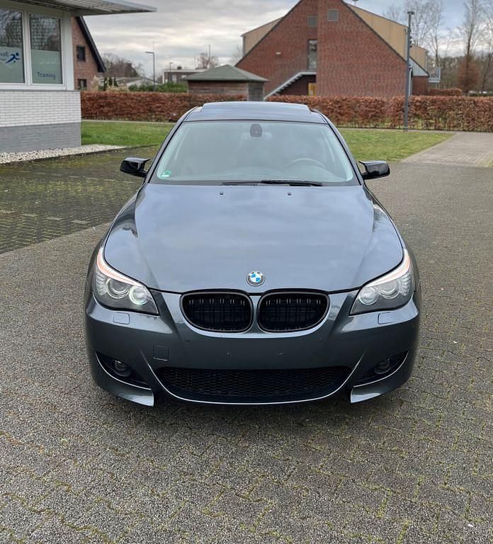 Gebraucht BMW 525 M Sport 218 PS (160 kW) 2008 Grau Limousine